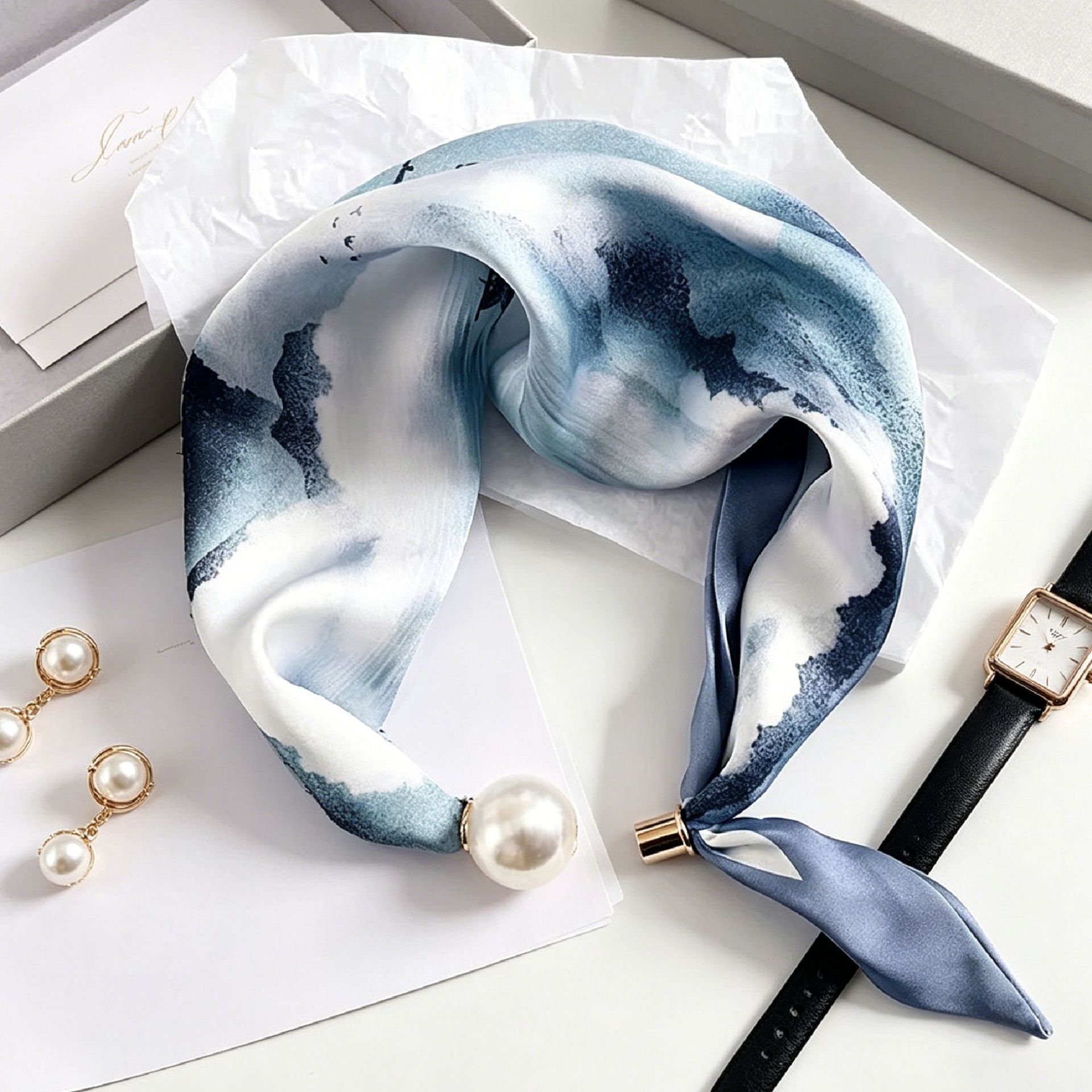 Elegante chique parelstreep sj - Ascot Neck Scarf recensie en prijs